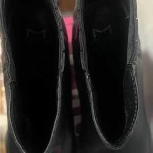 Marc Fisher Size 10 Black Pointy Toe Boots